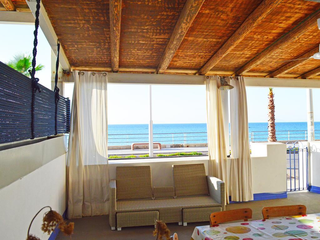 Villa Casa Della Ghiacciaia Capo dʼOrlando Zimmer foto